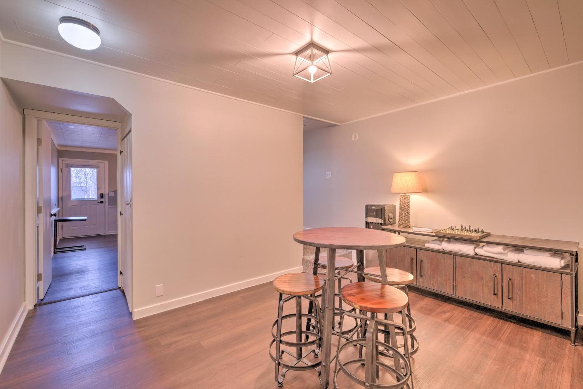 Walloon Lake Vacation Rental Walk To Water! Boyne City Esterno foto
