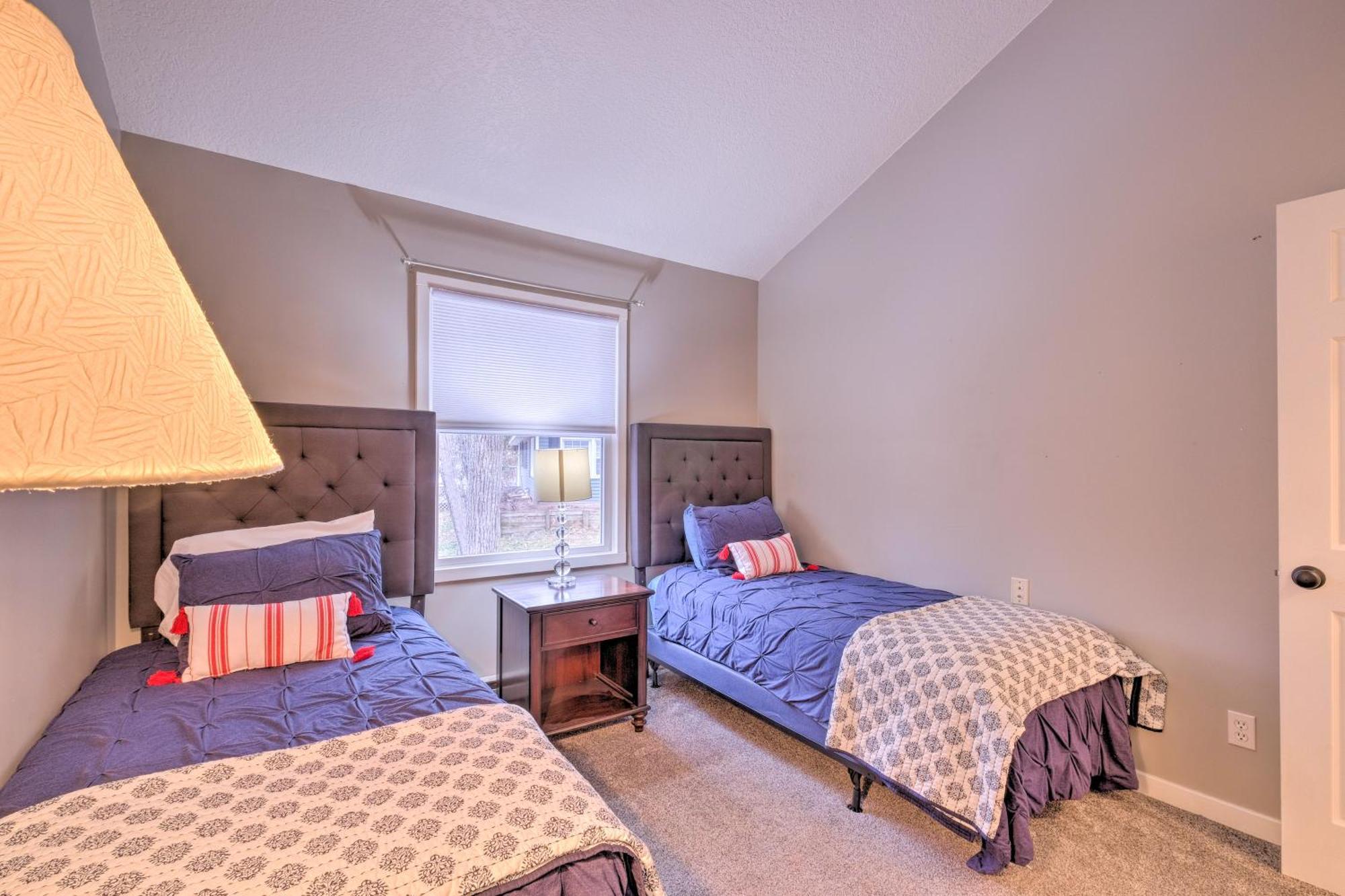 Walloon Lake Vacation Rental Walk To Water! Boyne City Esterno foto