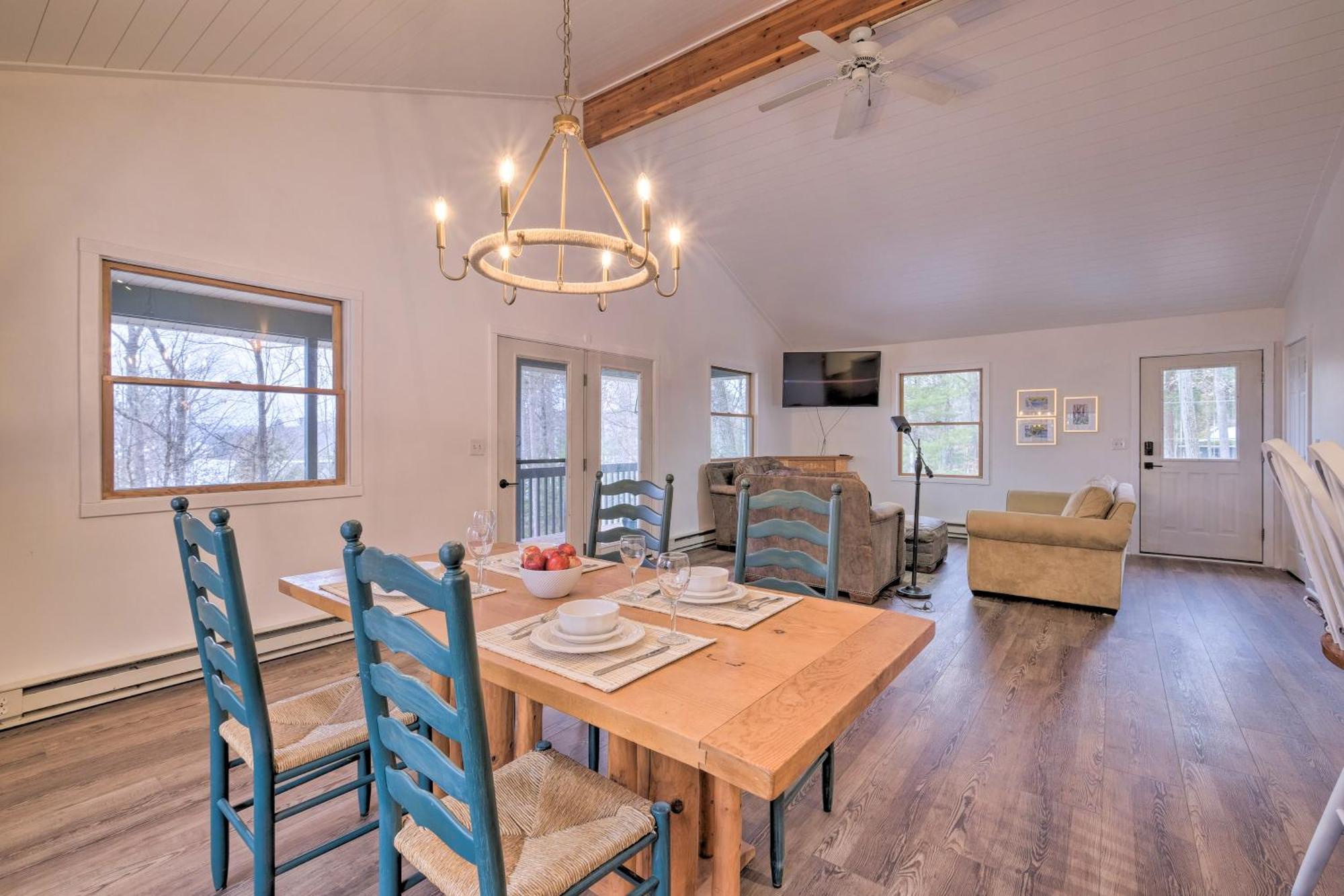 Walloon Lake Vacation Rental Walk To Water! Boyne City Esterno foto